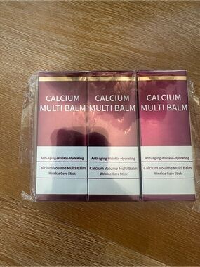 Calcium Multi Balm Anti-Aging Wrinkle Hydrating Balm - Burgundy